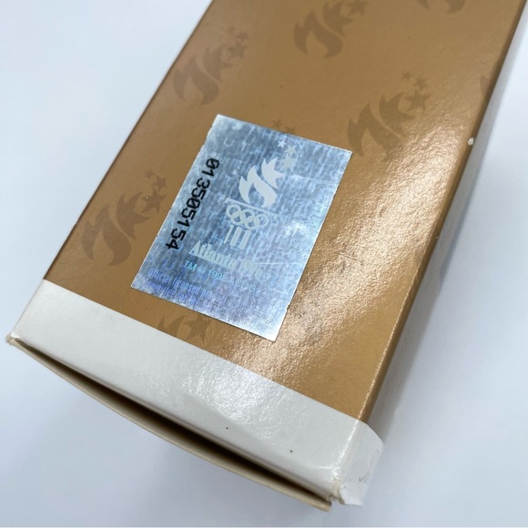 Hallmark Keepsake Izzy The 1996 Mascot Atlanta Olympic Games Spirit Collection - Picture 10 of 10